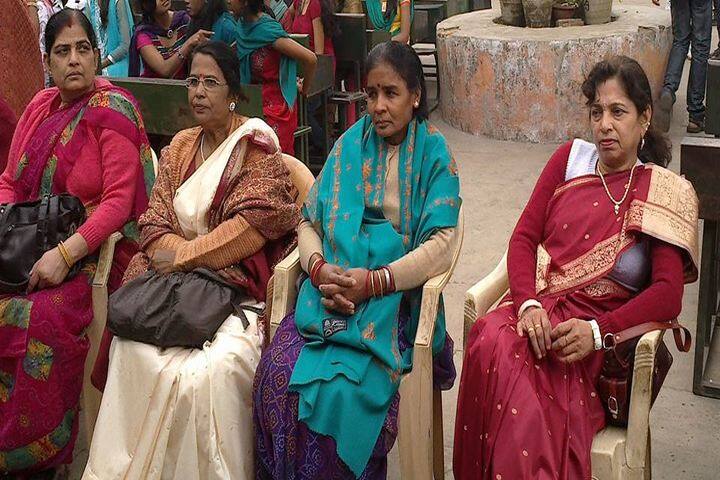 Bokaro Ispat Vidyalaya-Staff