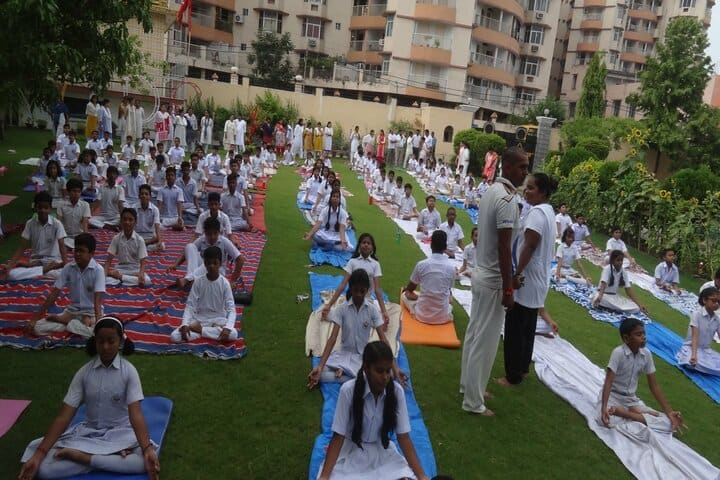 Central Public School-Yoga
