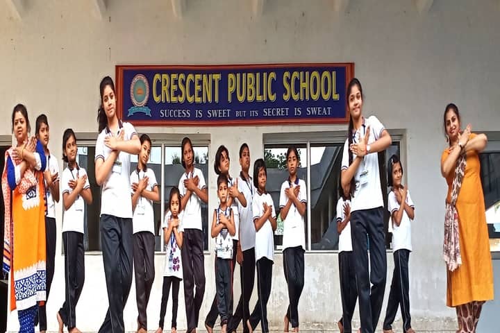 Crescent Public School-Dance Activity