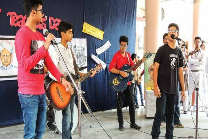 D A V Kapil Dev Public School-Music