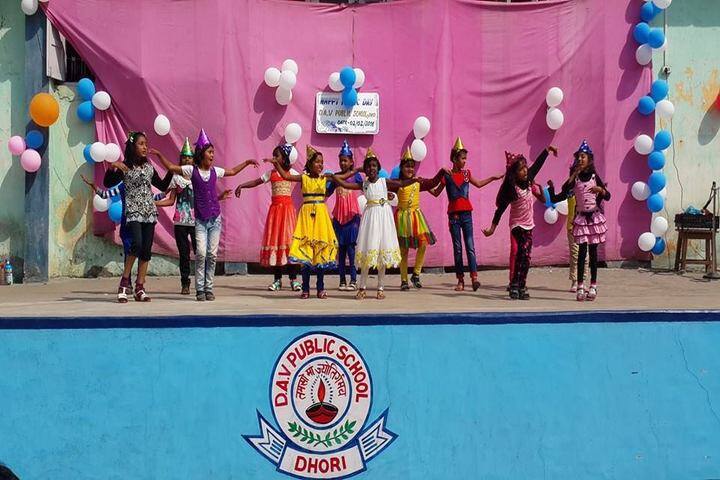 D A V Public School-Dance