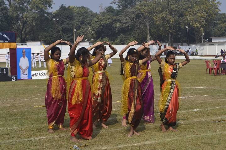 DAV Public School-Dance