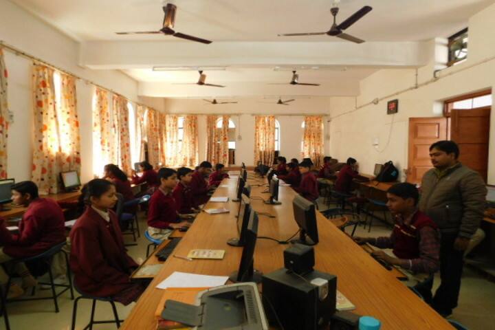 D A V Public School-Computer Lab