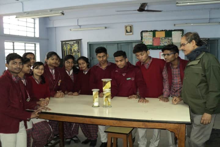 D A V Public School-Biology Lab