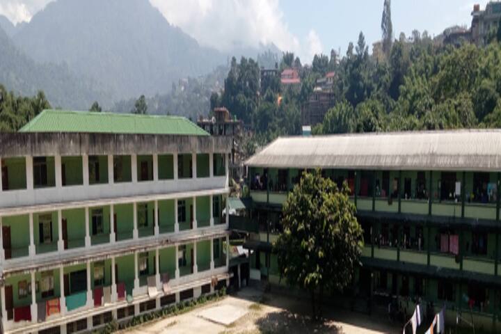 Vivekananda Kendra Vidyalaya-School Building