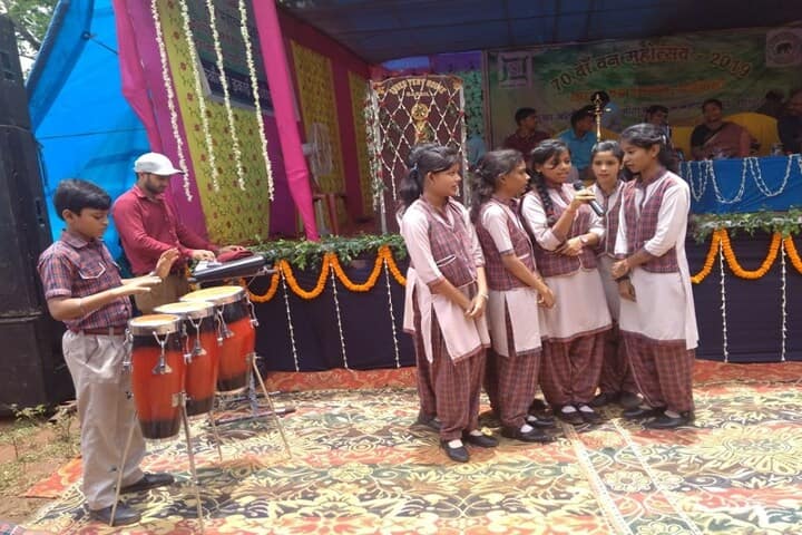 DAV Public School - Singing Activity