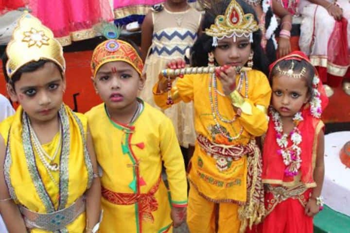 Dav Public School-Janmastami