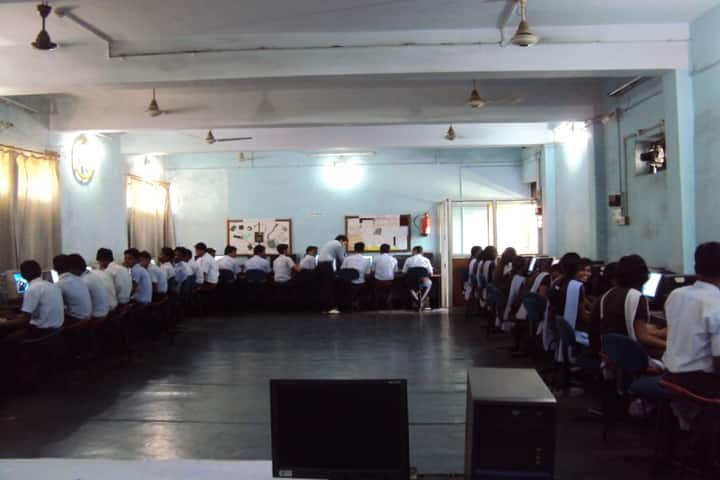 Dav Public School-Computer Lab