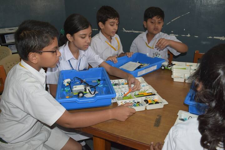 Delhi Public School-Robotics