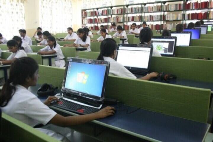 Delhi Public School-Computer Lab