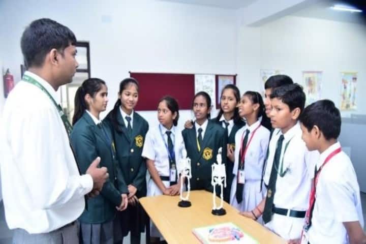 Delhi Public School-Biology-Lab