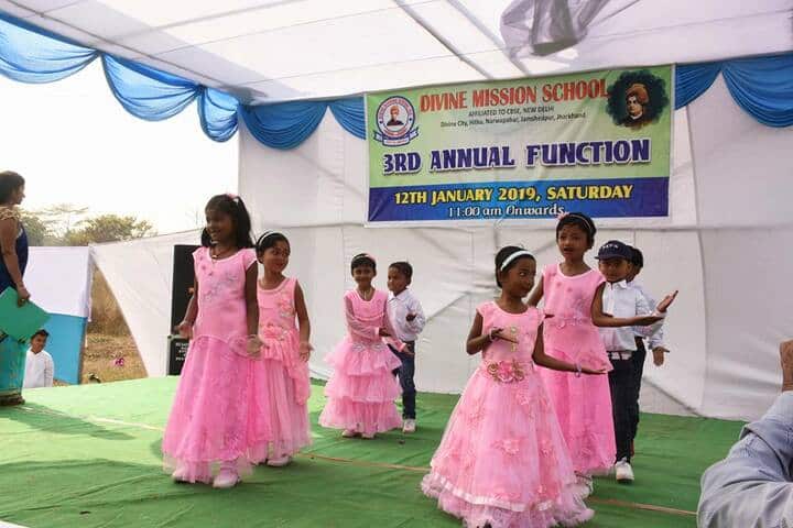 Divine Mission School - Dance