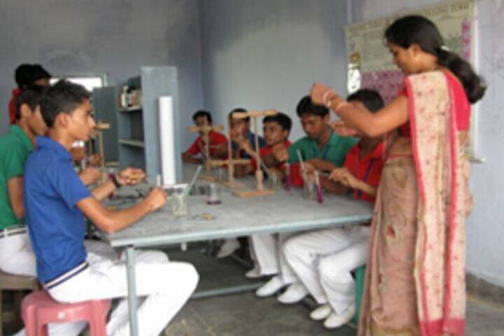 Gautam Buddha International School-Chemistry Lab