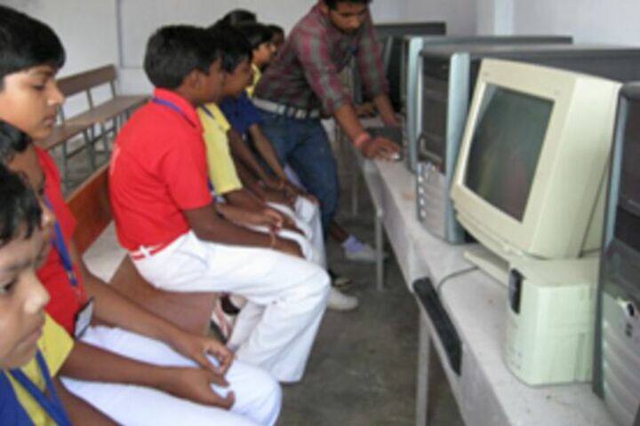 Gautam Buddha International School-Computer Lab