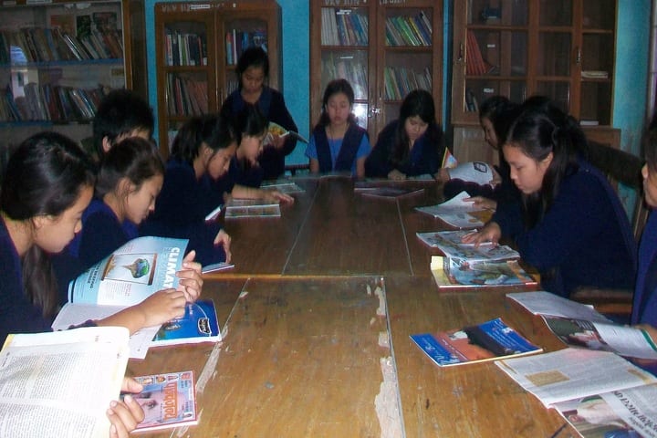 Vivekananda Kendra Vidyalaya-Library