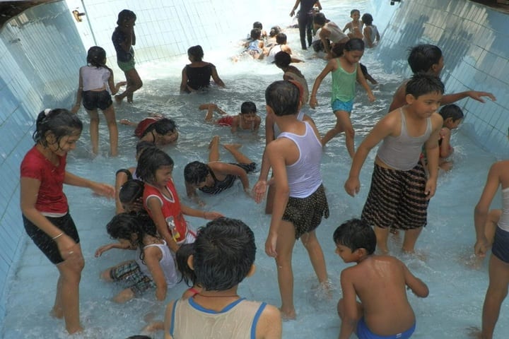 Guru Gobind Singh Public School-Swimming Pool