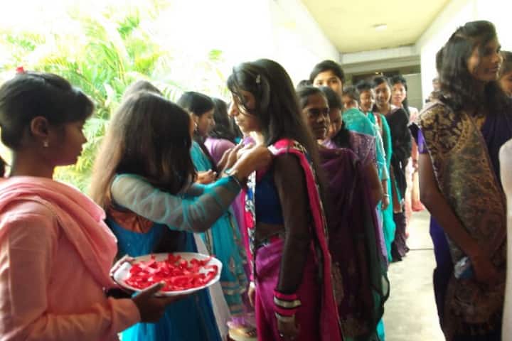 Holy Cross Vocational Training Institute-Teachers Day Celebrations