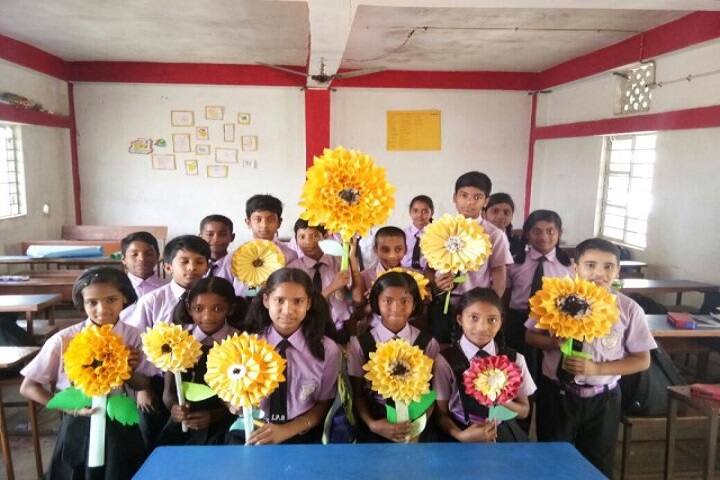 International Public School-Flower Making Activity