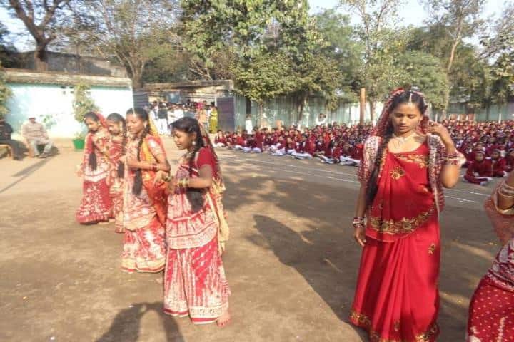 Kasturba Shree Vidya Niketan - Dance