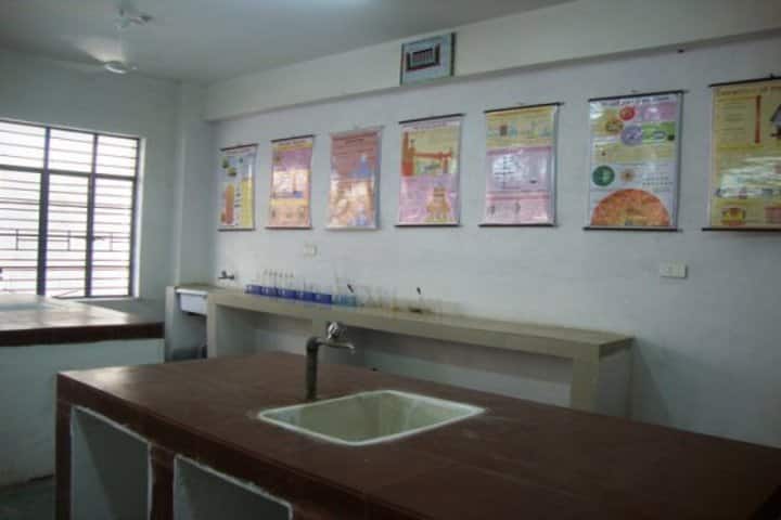 Kendriya Vidyalaya-Biology Lab