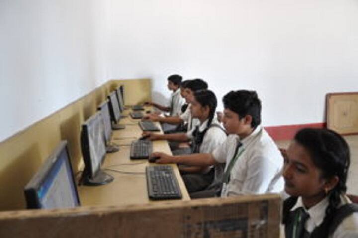 Kerala English Medium School-IT-Lab
