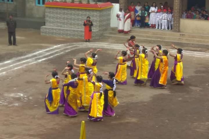 Kids Garden Secondary School-Group Dance