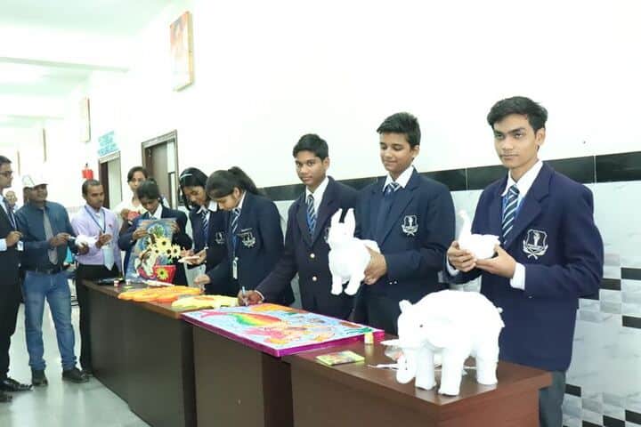 Montfort Academy-Art Abd Craft