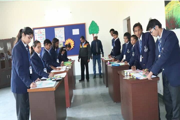 Montfort Academy-Drawing Activity
