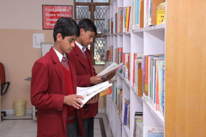 Montfort Academy-Library