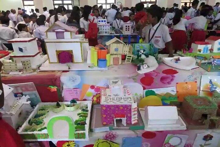 Notre Dame School-Exhibition