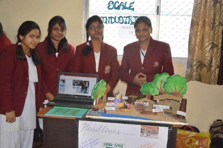Raj Kamal Saraswati Vidya Mandir-School Exhibition