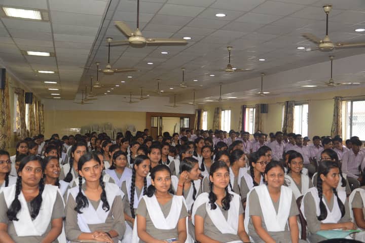 Raj Kamal Saraswati Vidya Mandir-Seminar