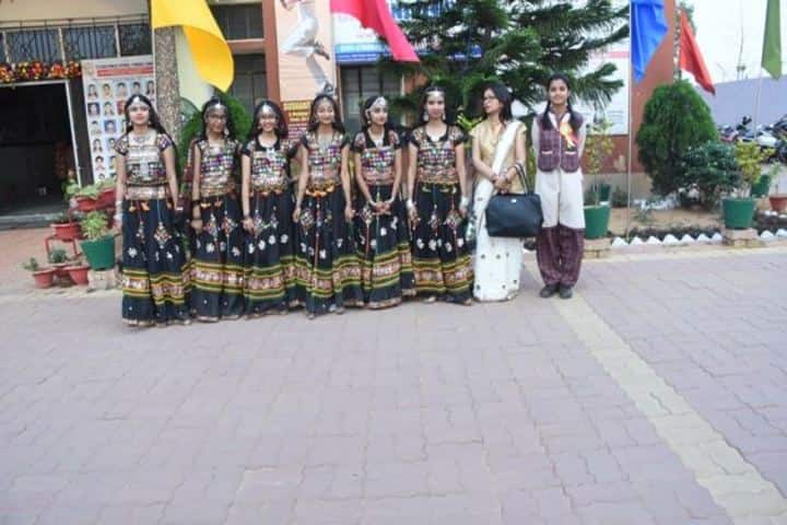 SR Dav Public School-Annaul Day