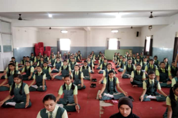 Sacred Heart School-Yoga