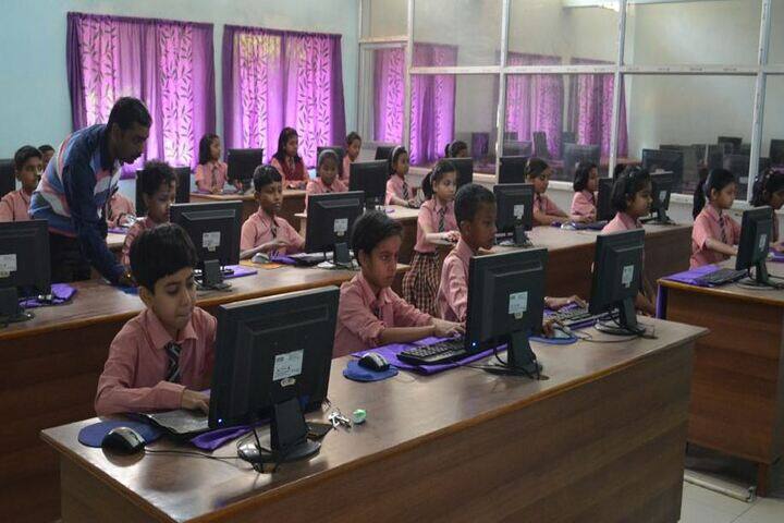 Sacred Heart School-Computer Lab