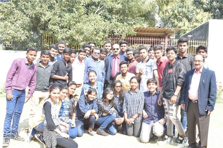 Sant Nand Lal Samriti Vidya Mandir-Educational Tour