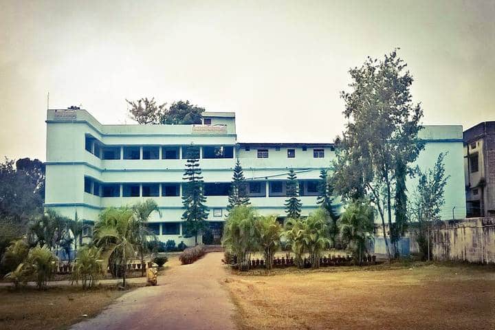 Saraswati Vidya Mandir High School-School Building