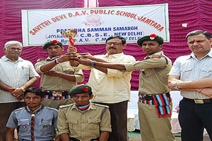 Savitri Devi D A V Public School-NCC