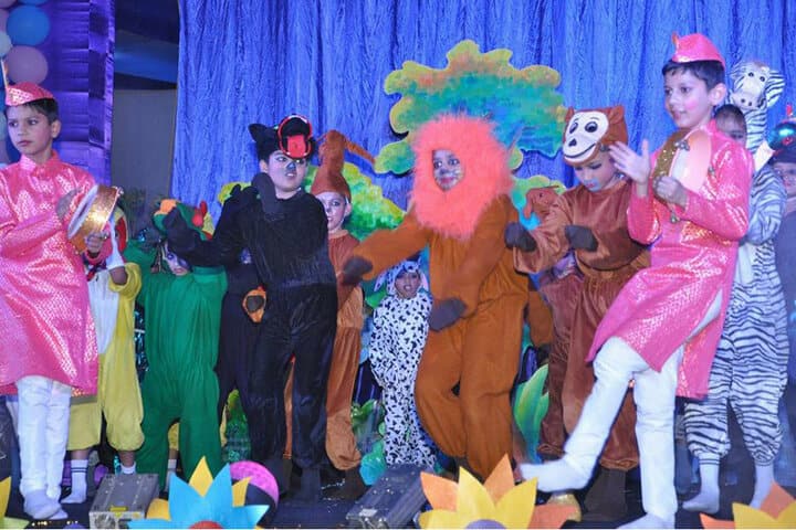 Sharda Global School-Dance