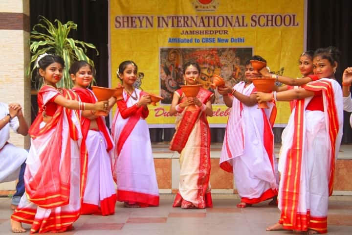 Sheyn International School-Dance