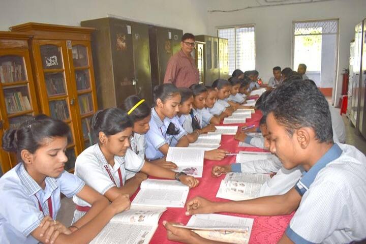 South Eastern Railway Inter College-Library