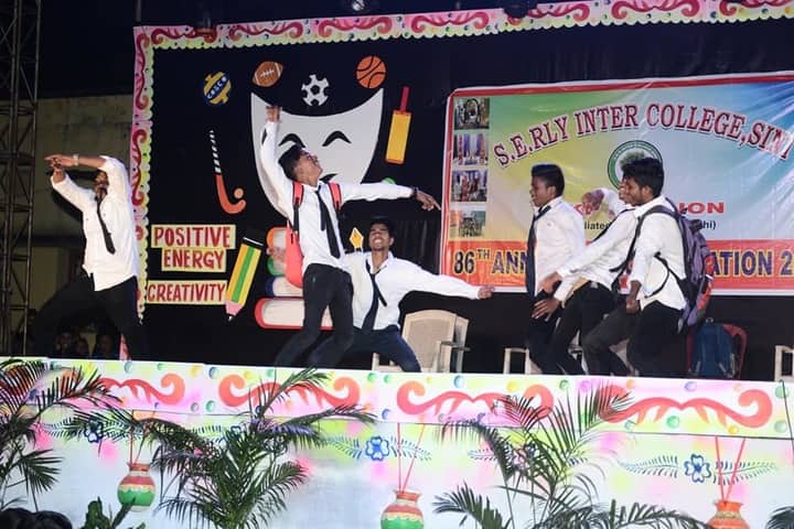 South Eastern Railway Inter College-Dance