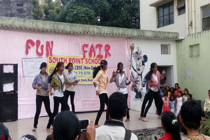 South Point School-Dance