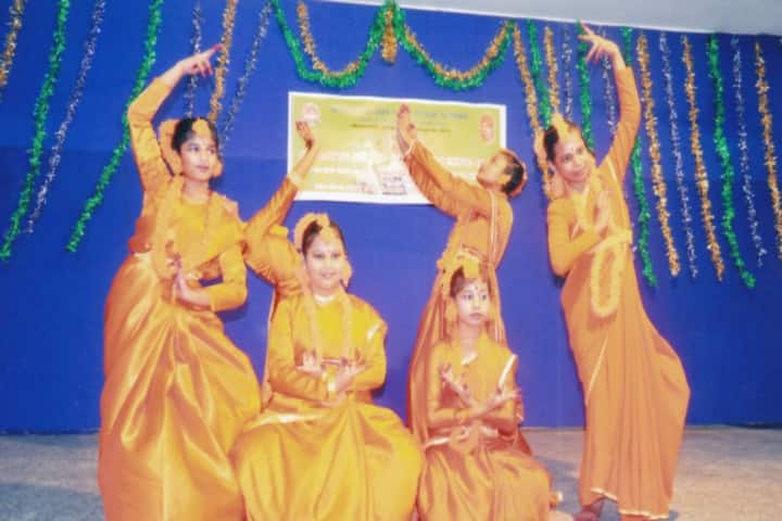 Surajmul Jain D A V Public School-Dance