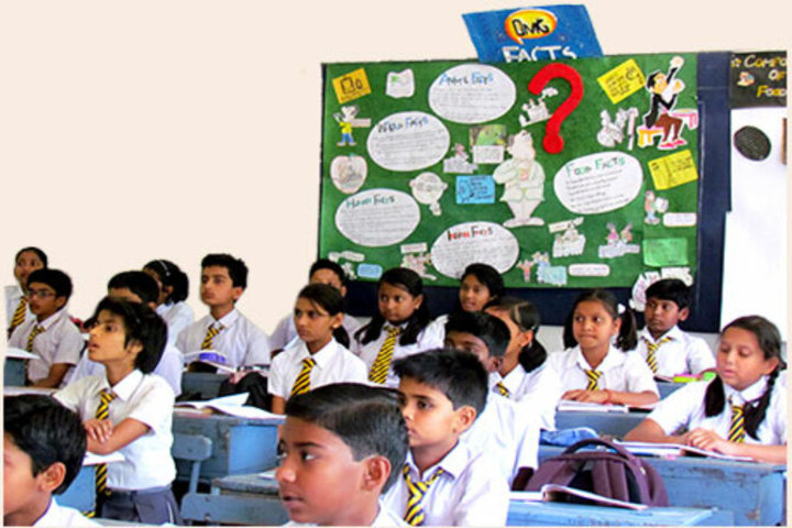 Surendranath Centenary School-Classroom