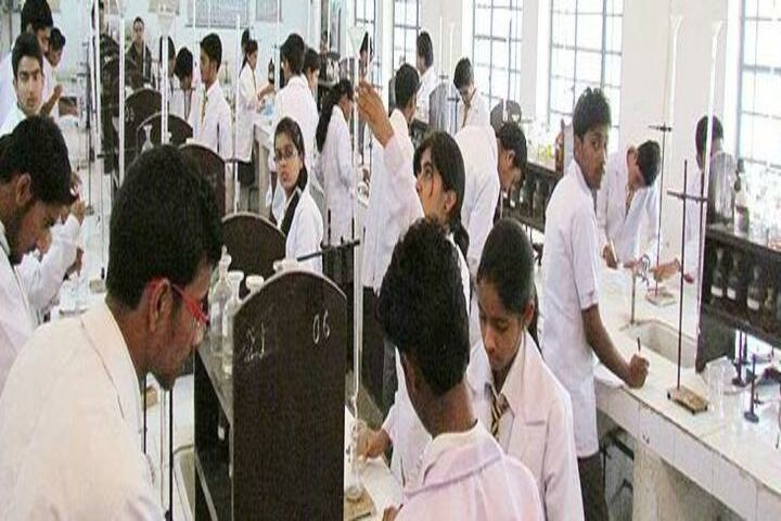 Surendranath Centenary School-Physics Lab