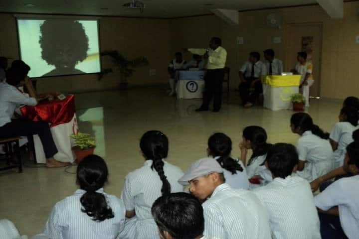 Valley View School-Digiral room