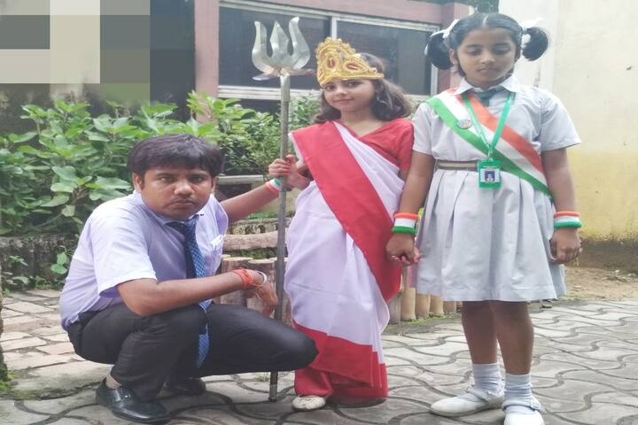 Vincent Public School-fancy Dreaa