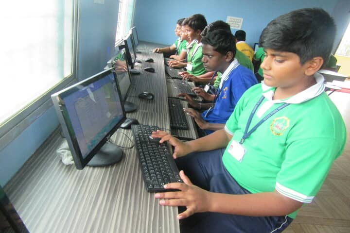 Akshara International Public School-Computer Lab