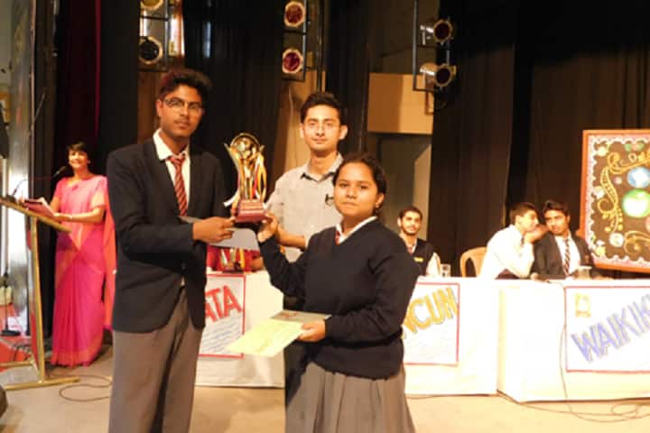 Army School-Others prize